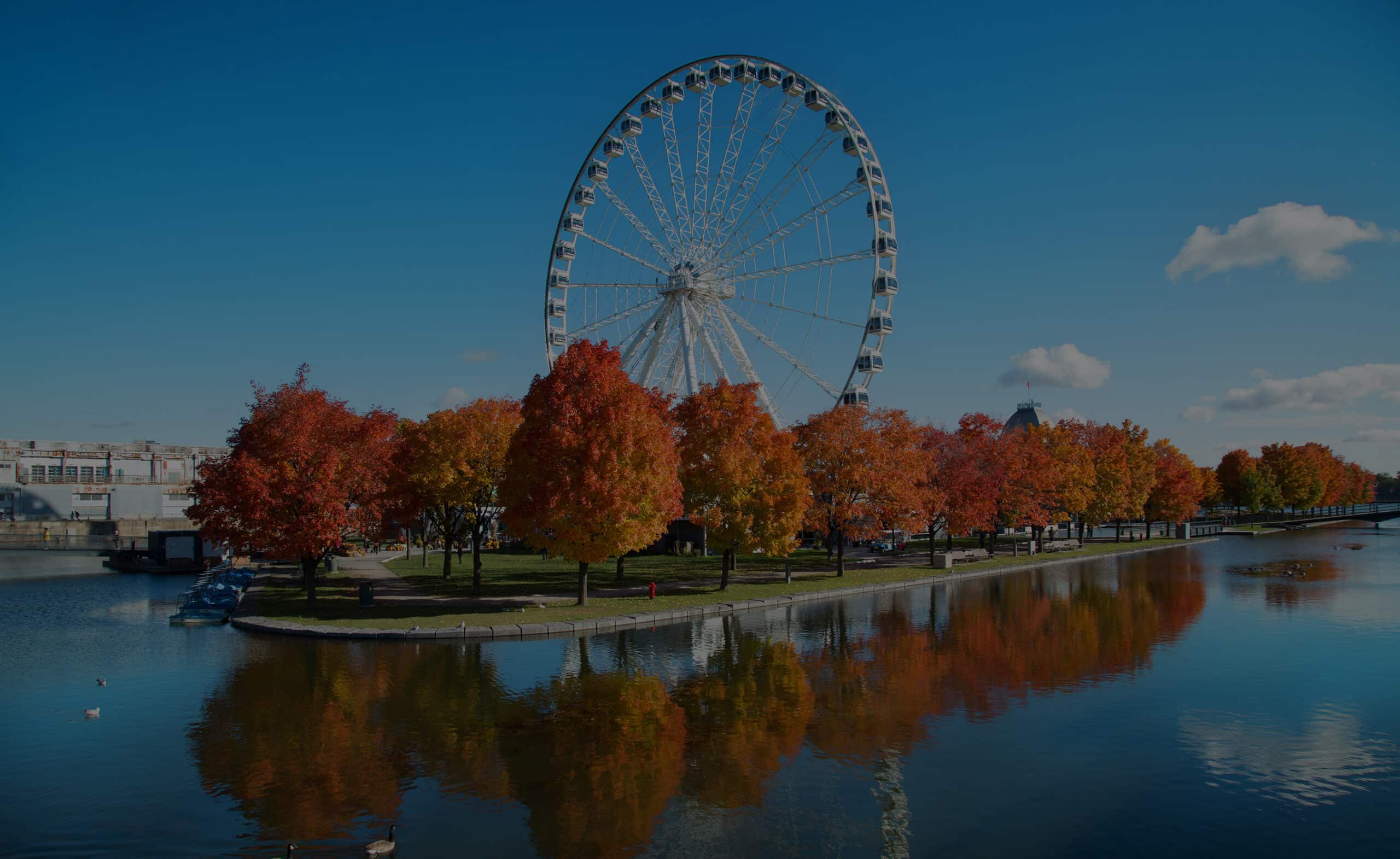 Montréal waterfront in autumn